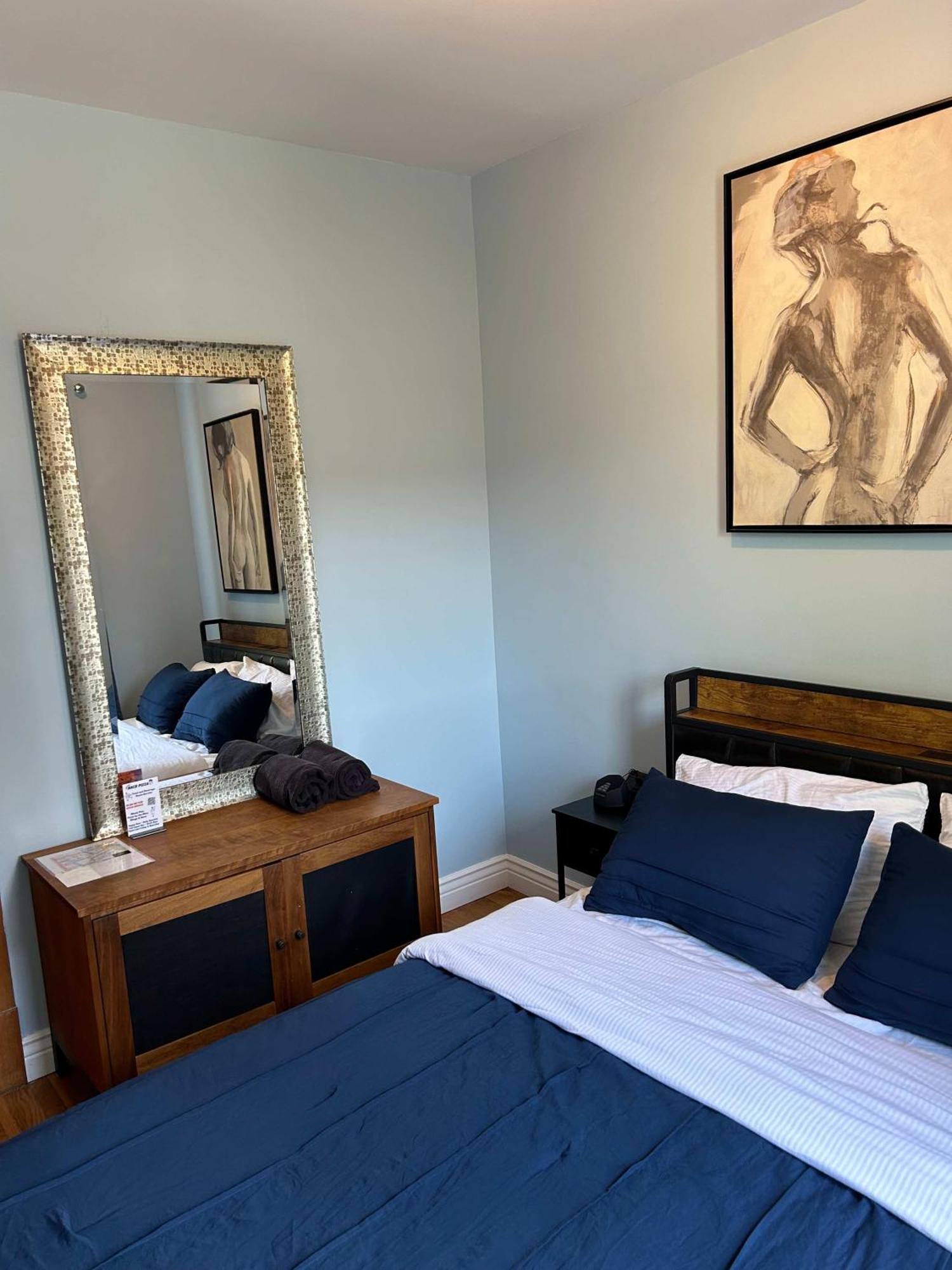 Blue Room In Dorothy'S Bnb Chicago Eksteriør billede
