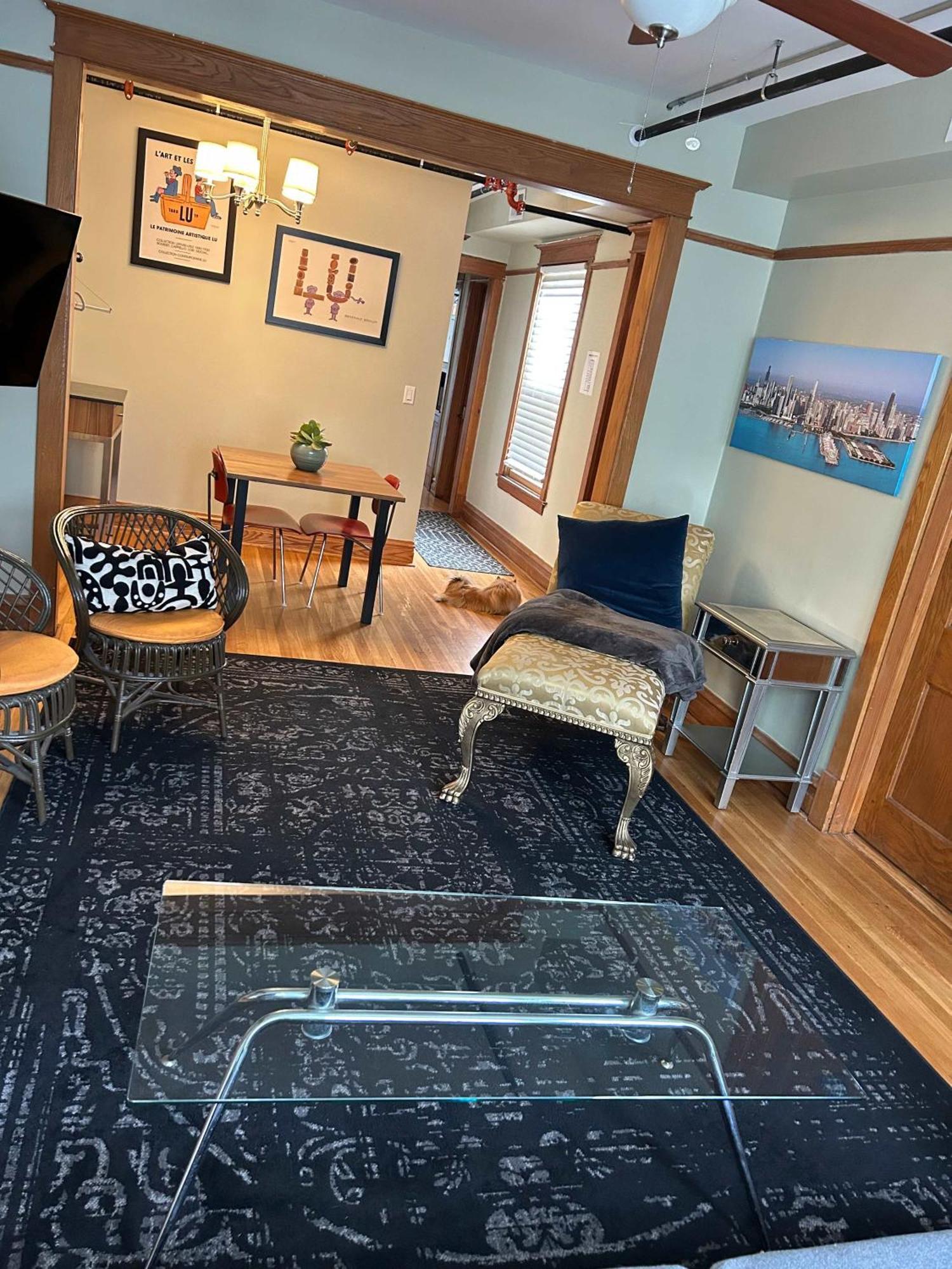 Blue Room In Dorothy'S Bnb Chicago Eksteriør billede